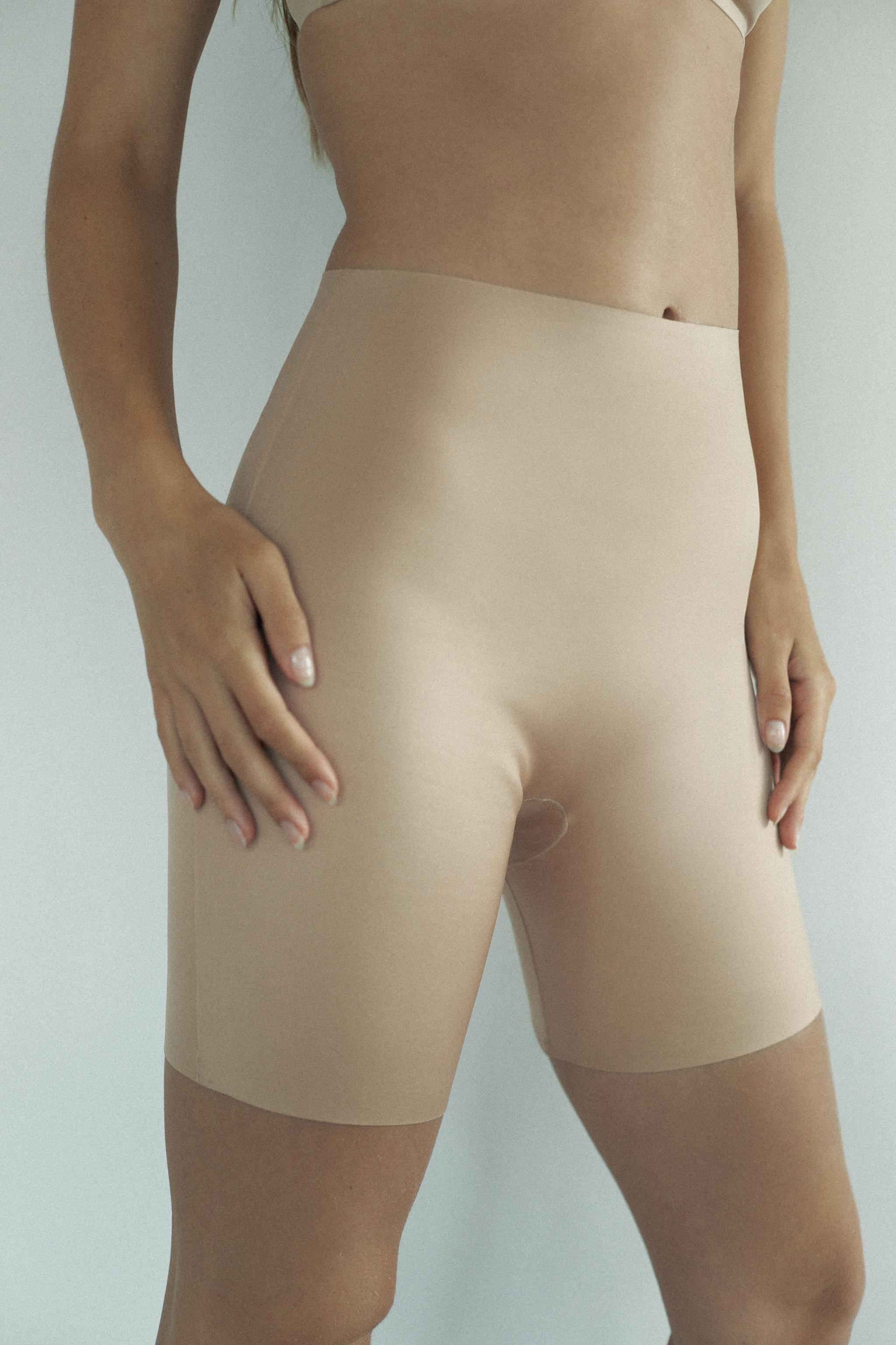 BODY SHAPE BIKE SHORTS